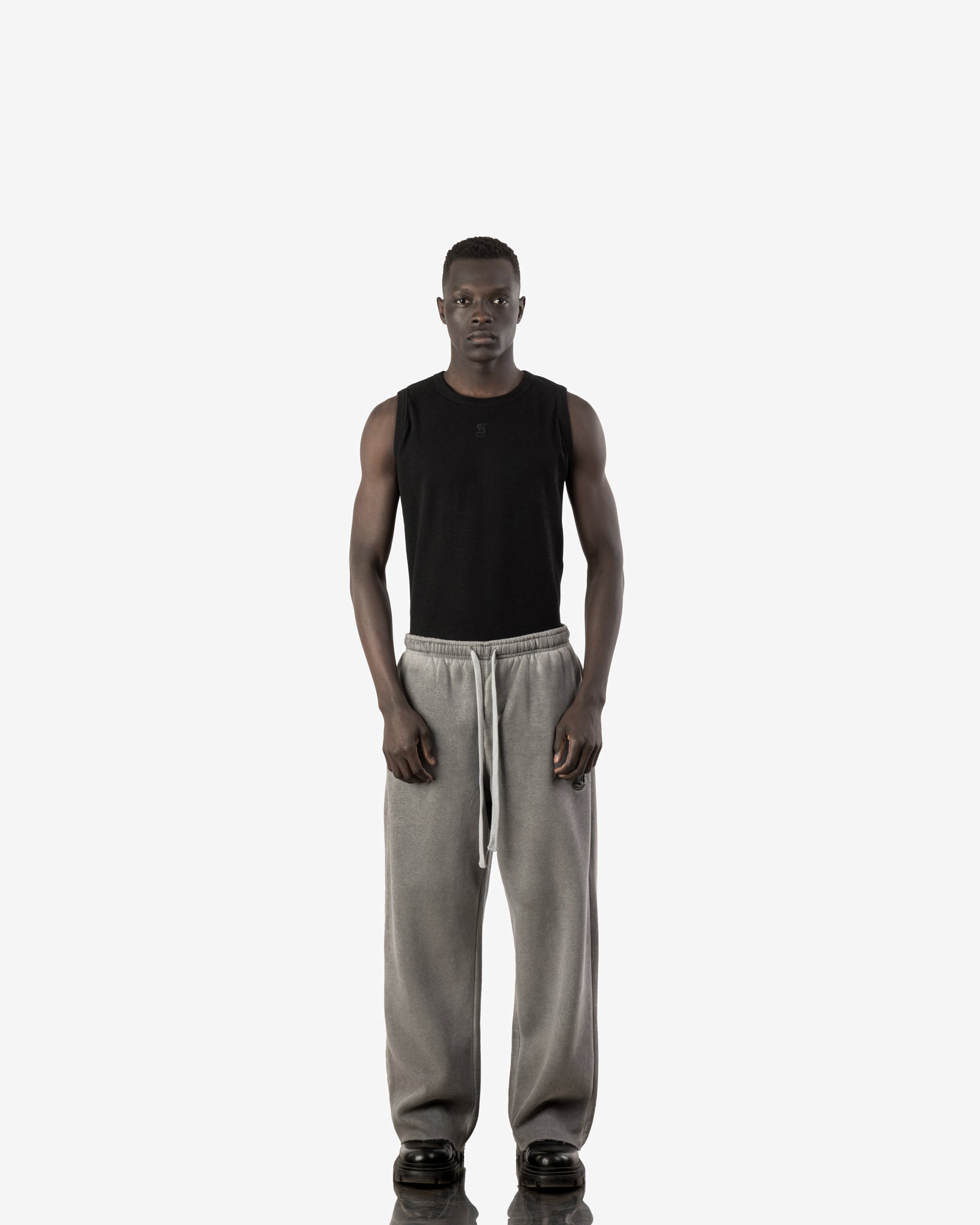 Washed  S-Series Sweatpants In Grey